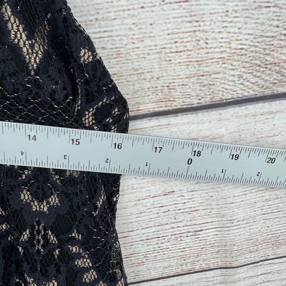 Lucky Brand Lace Multi Strap Blouse Womens Small Black Gold Lined Adjustable - Picture 8 of 9